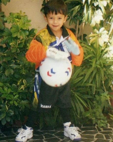 A rare childhood photo of Marquinhos as a goalkeeper.