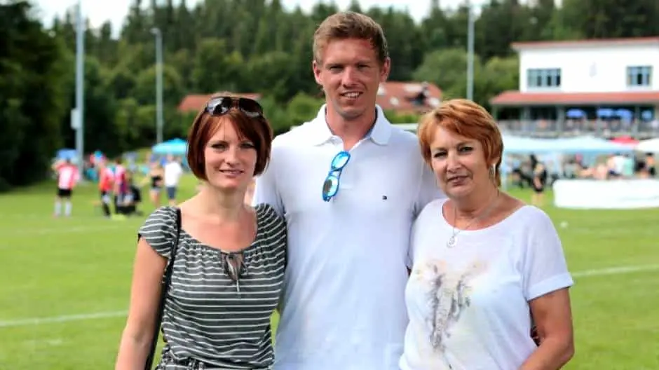 Julian Nagelsmann Family Life- Here, he is pictured alongside his sister, Vanessa Furkert and mother, Burgi Nagelsmann.
