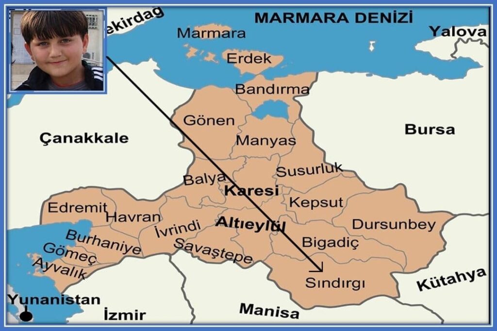 This map explains Cengiz Under's Family origin.