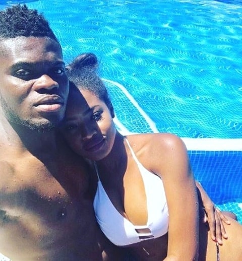 A serious-looking Thomas Partey was on this day having a Holiday with his Girlfriend. Credit to GhanaWeb.