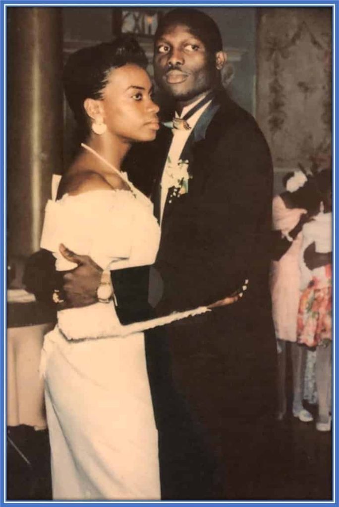 Meet Tim Weah's Parents - George and Clar Weah, on their wedding day in the year 1992. Both lovers have celebrated more than 29 years of being married.