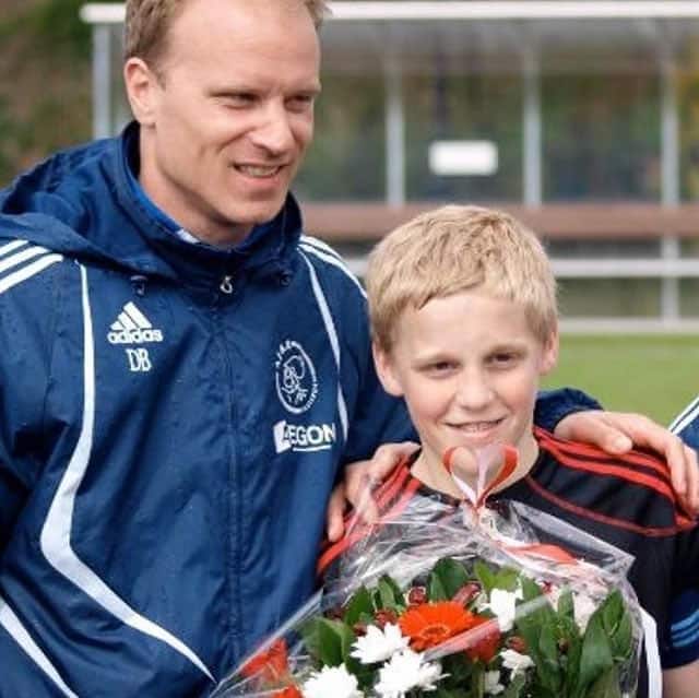 Donny van de Beek in a childhood photo with his father, Andre. Credit: Veenscheboys.