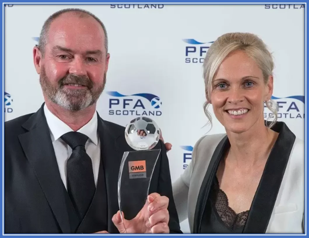 A beautiful picture of Steve Clarke and his Wife, Karen. Photo Source: Sportmob.