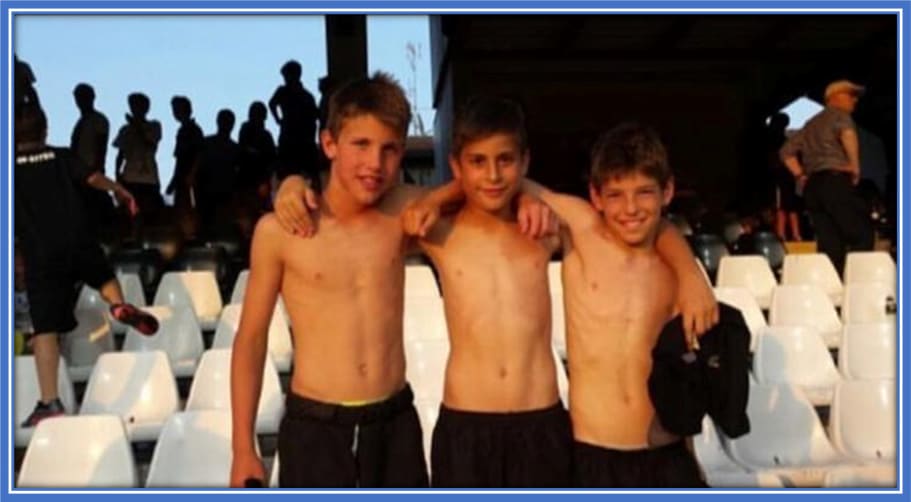 From childhood kicks to FIFA U-20 World Cup glory: Casadei, Giovane, and Prati - three inseparable friends who turned their dreams into reality. Credit: Lacasadic.