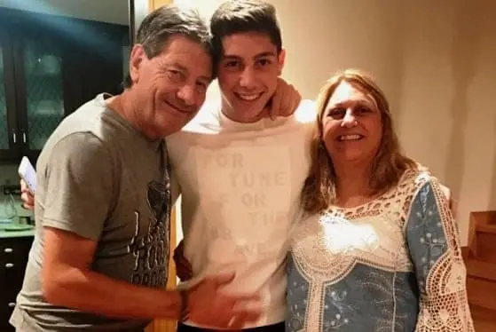 Valverde lives happily with his Parents- His Dad, Julio and his Mum, Doris.