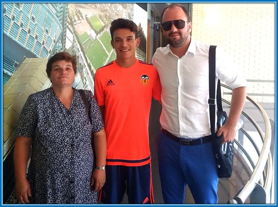 Meet Pedro Goncalves' Mother (Maria Roupeira) and his Stepfather, João Pereira.