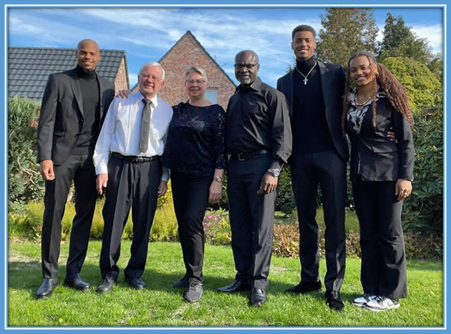 The Nmechas looking good. L-R: Lukas, Grandfather, Mother, Kalu Nmecha (Father), Felix Nmecha and Sarah Nmecha. Photo: Instagram/Felix_Nmecha.