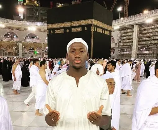 This is proof of how dedicated Ibrahima Konate is to the Ismalic Religion. Source- Instagram