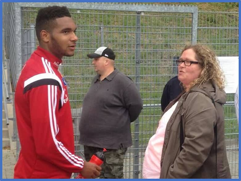 Jonathan Tah's Mother, Anja, is always by the side of her only son. Image: Twitter.