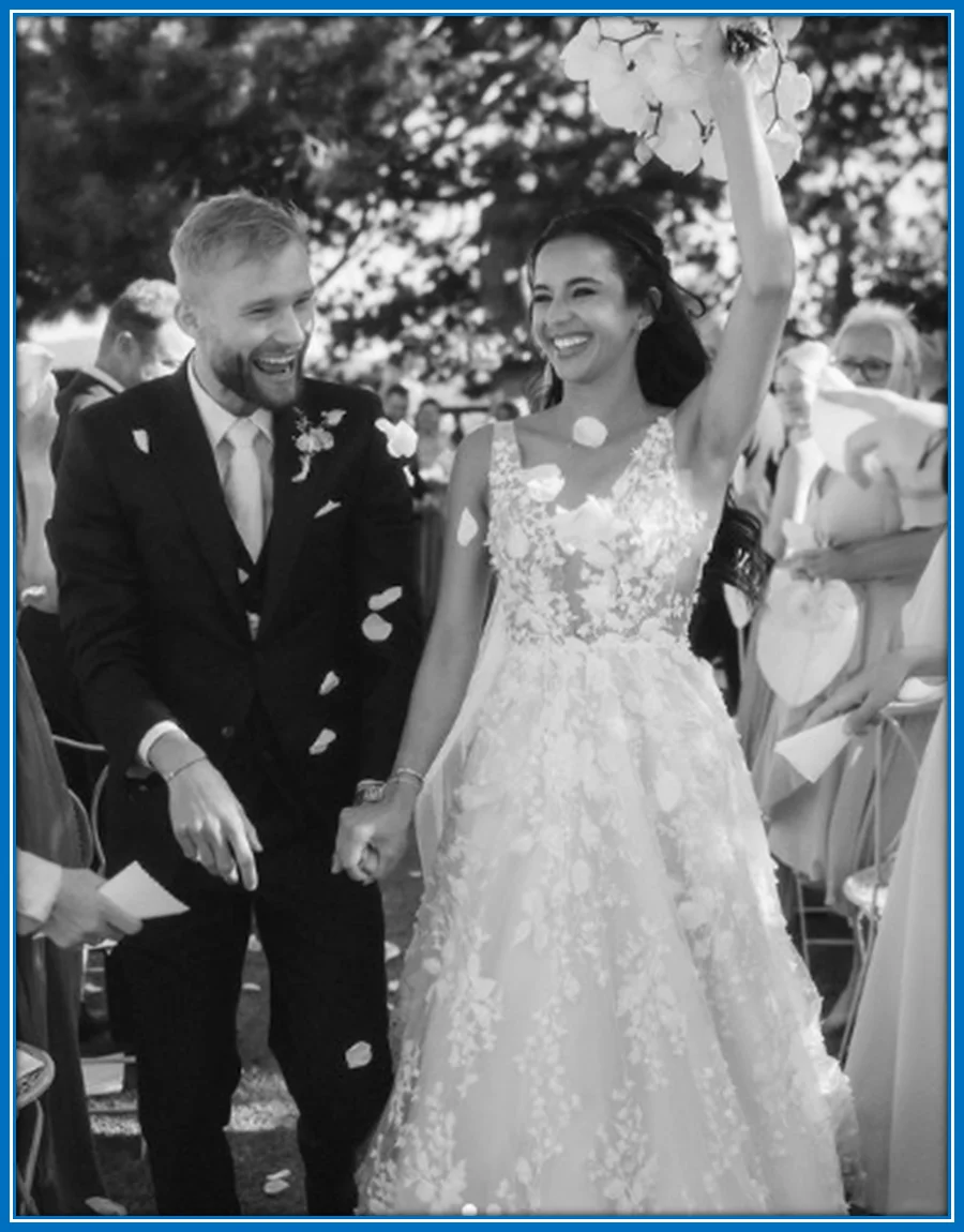 Konrad Laimer wedding photo with wife. Image Source: Instagram/konradlaimer/.