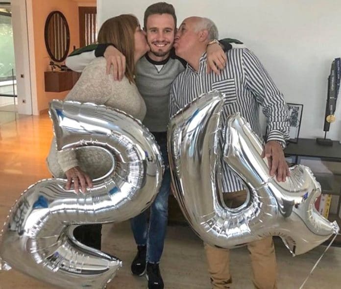 Saul Níguez's Parents- Mother, Pilar Esclápez and father, José Antonio Ñíguez.