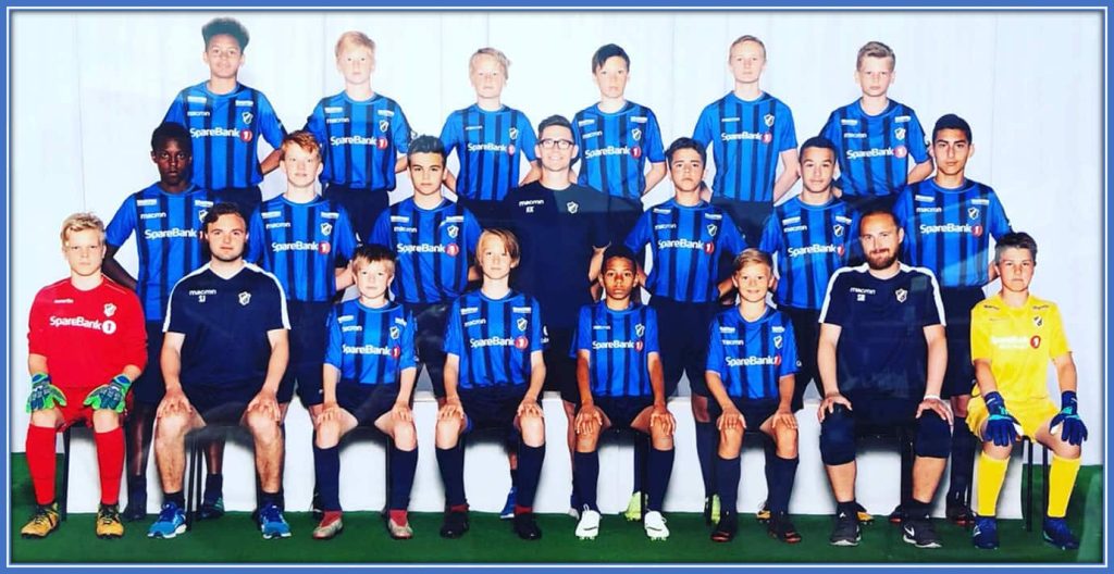 Rising Star in Focus: Nusa at Stabæk was surrounded by older teammates who together strive for excellence. He consistently exceeds expectations, standing out as one of the youngest yet remarkably impactful players.