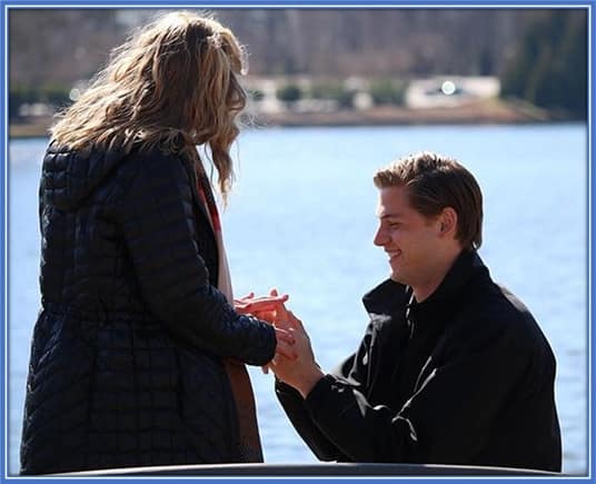 In 2016, Walker Zimmerman proposed to his Girlfriend at Furman Lake.