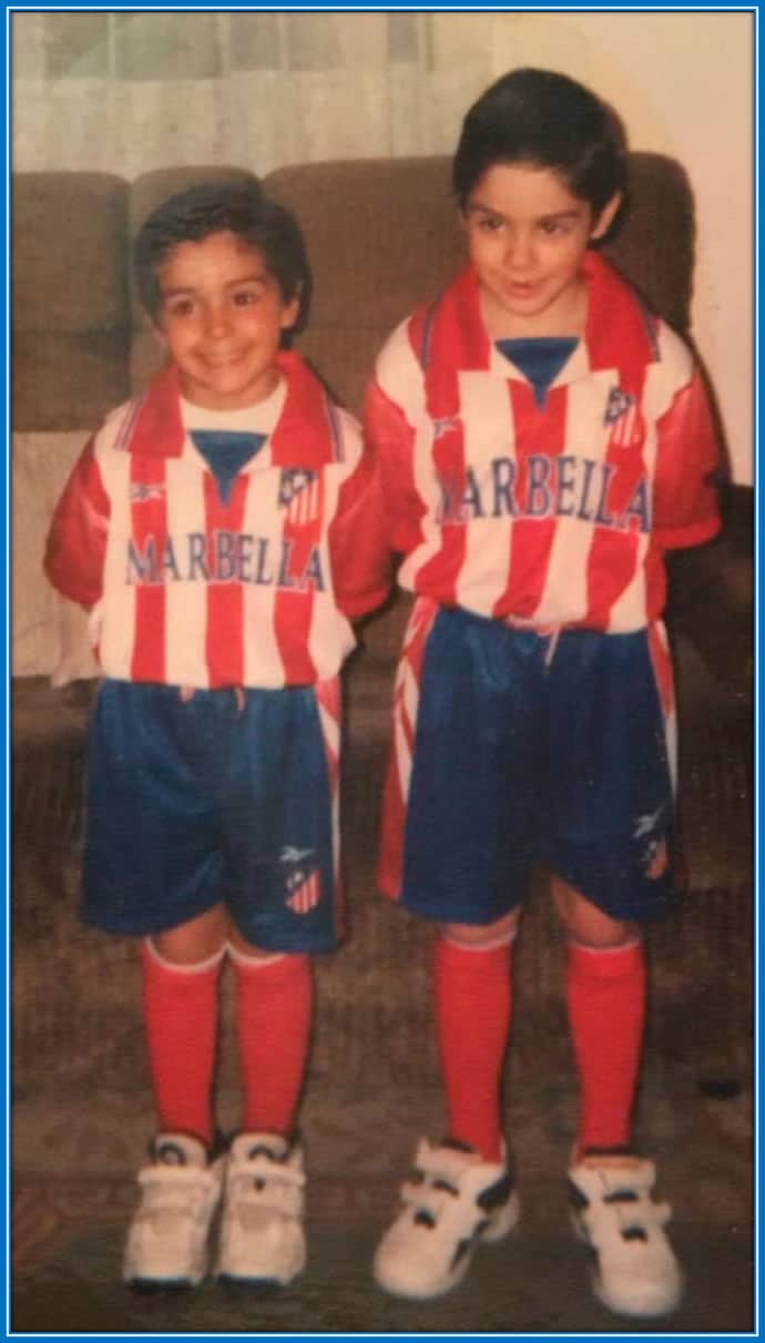 The beautiful moment when the Carrasco boys knew they were going to be footballers in the future. Photo: Twitter @elsierd