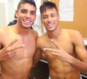 Young Palmieri shared a great bond with Neymar.