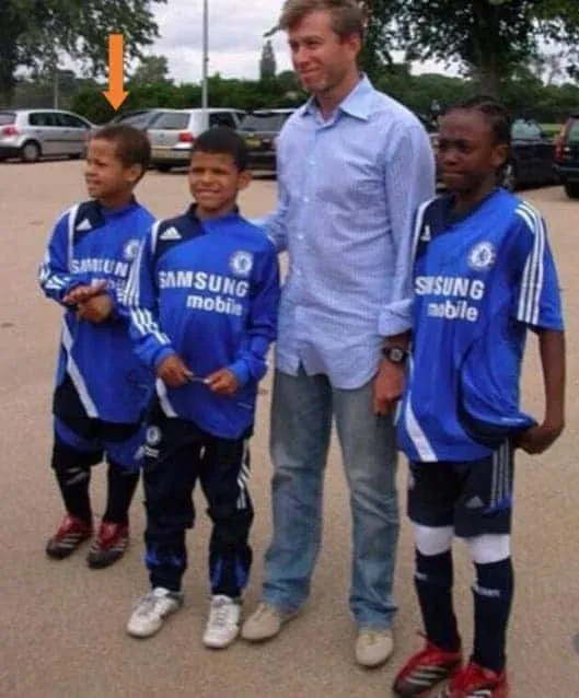 Young Ruben Loftus-Cheek with Chelsea's former owner and teammates - Abraham and Solanke.