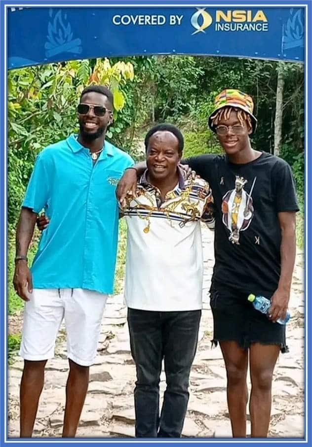 The face of Félix is that of a man who is tremendously proud of their children.