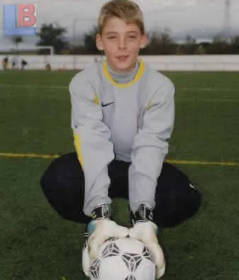 At this time, the Spanish goalkeeper had found his destiny.