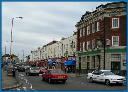 Emile Smith Rowe family are natives of Thornton Heath, southern Greater London, England.