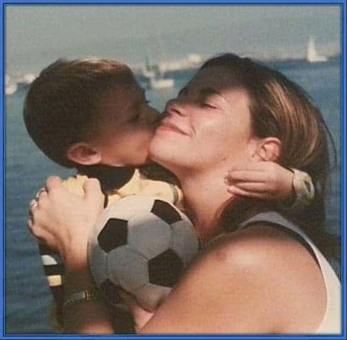 Meet Barella's mom. She has often supported his decision since he was a little boy.