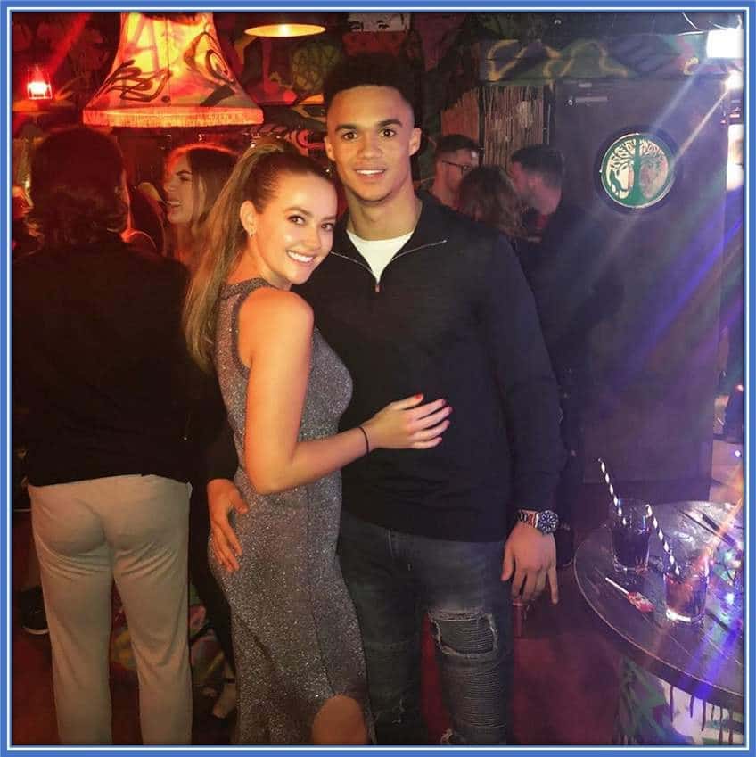 Antonee and Darcy agreed to start dating on the 16th of January 2019.