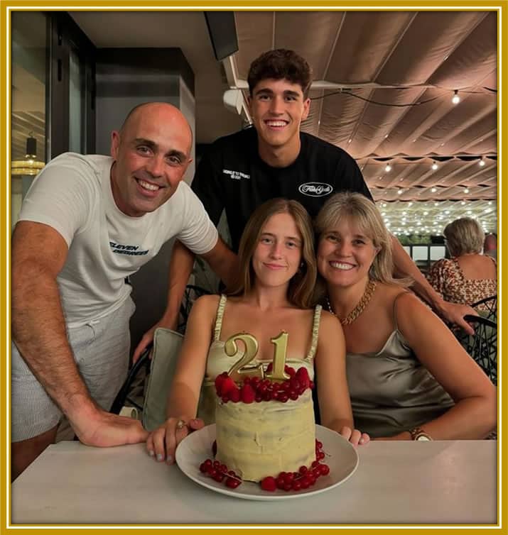 Meet Pau Cubarsi's parents- his father, Robert Cubarsi and his mother, Gloria Cubarsi as they celebrate with their two children