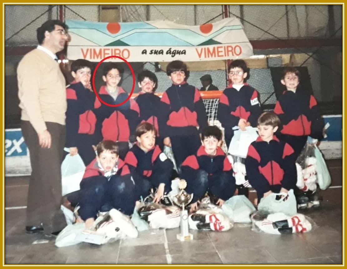 Young Rúben Amorim and his FC Alverca teammates pictured with their hard-earned honors at an international roller hockey tournament. This moment, though significant, would soon be followed by an unexpected turn in his roller hockey journey.