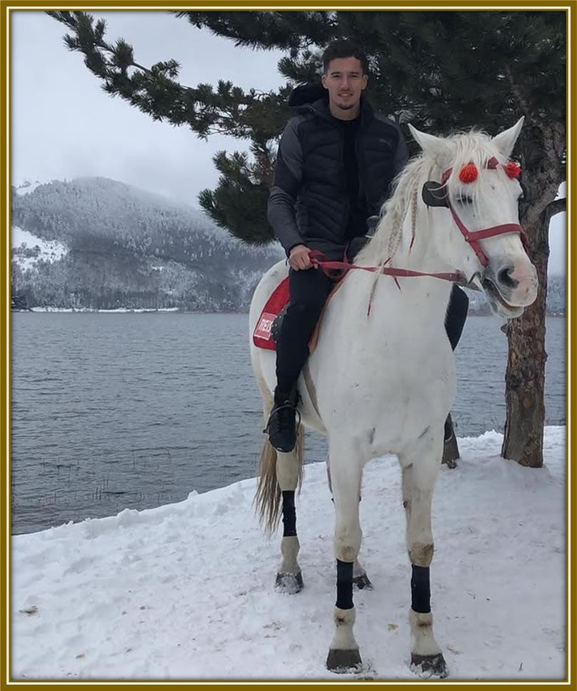 Here, Bayındır embraces the chill of the glaciers with his majestic white horse, proving he’s as adventurous off the pitch as he is on it!